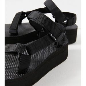 Black platform TEVAs